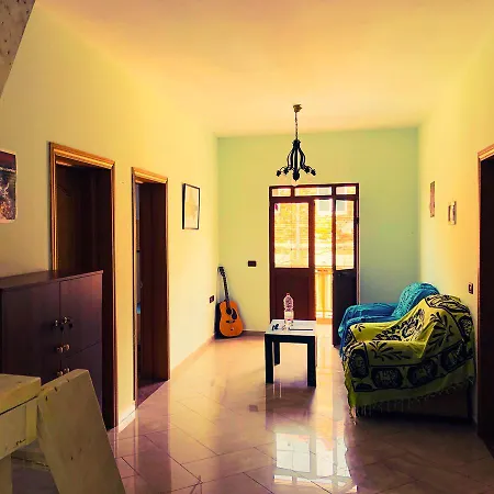 Green Hostel אכסניה טיראנה