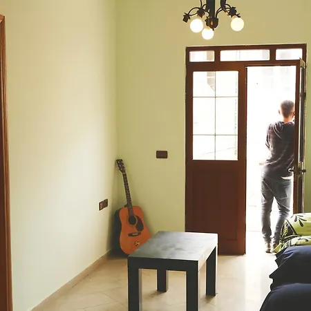 Vandrarhem Green Hostel Tirana