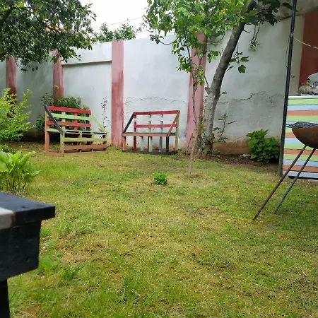 Green Hostel * Tirana